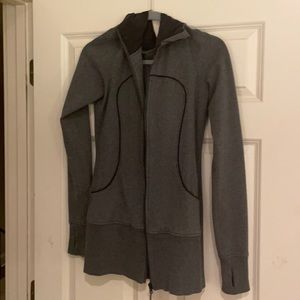 Lulu lemon jacket size 10
